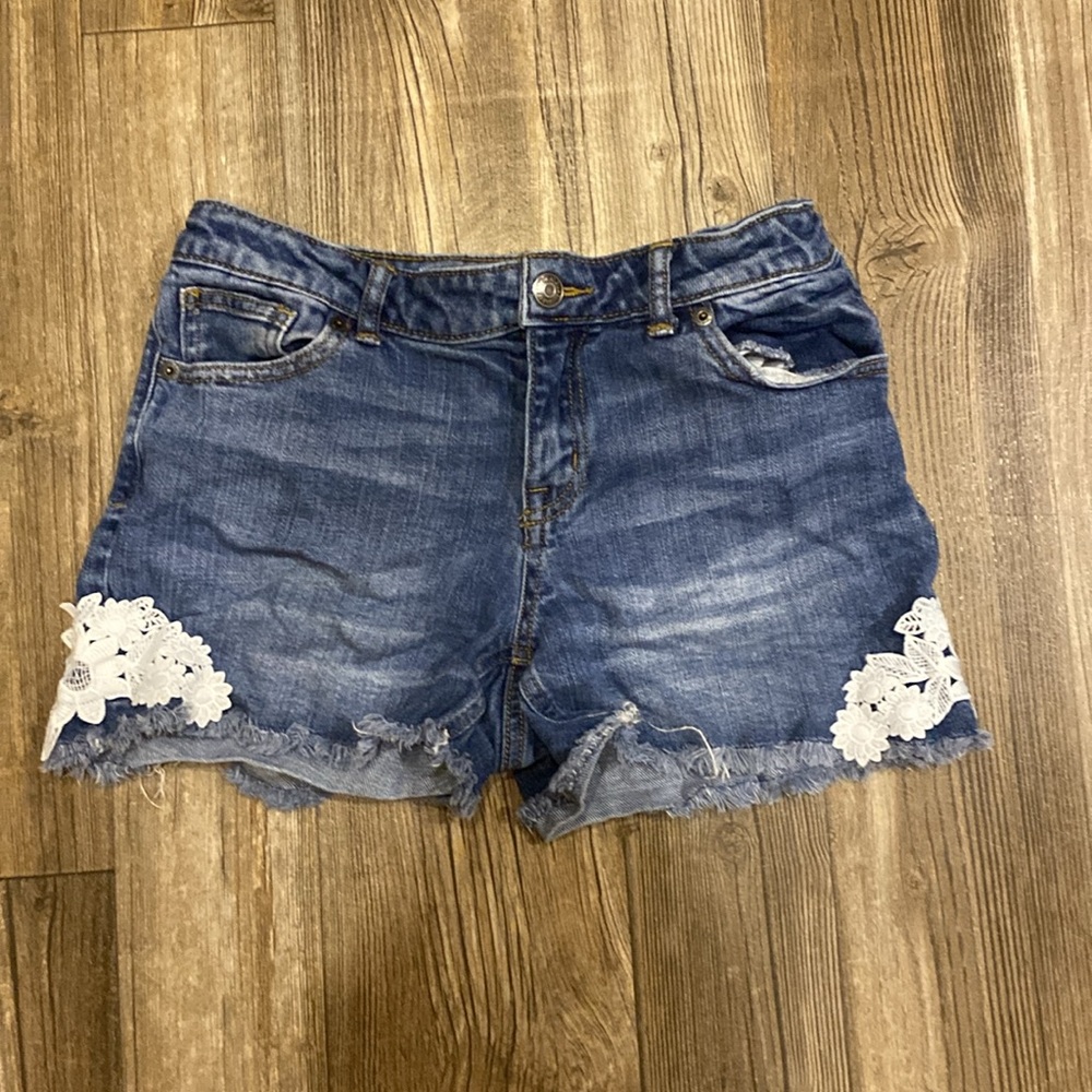 Jean shorts. Kids XL 14/16 Brand Cat & Jack. Great condition